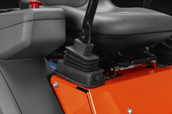 Tondeuse Husqvarna Zero Turn Z242F – Image 3
